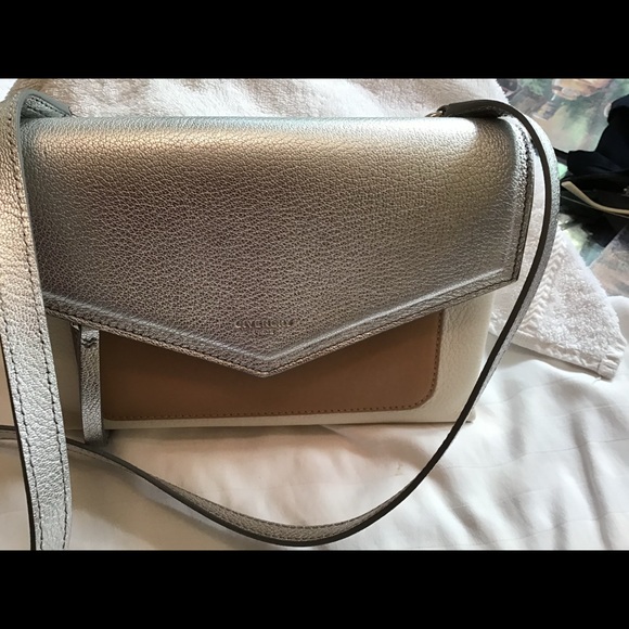 GIVENCHY DUETTO HANDBAG - Picture 1 of 1